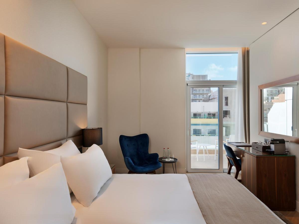 Hotel Herbert Samuel Opera